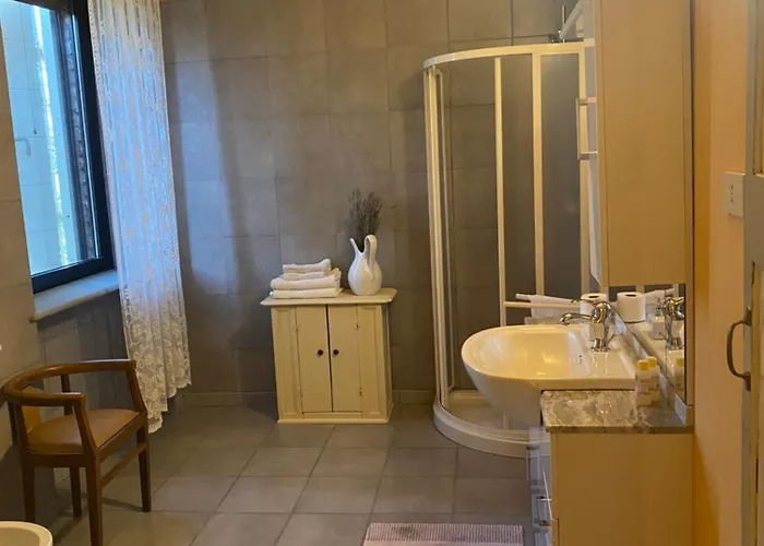 B&B Le Ginestre 살라바간자