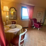 Nocleg ze śniadaniem Le Ginestre 3*