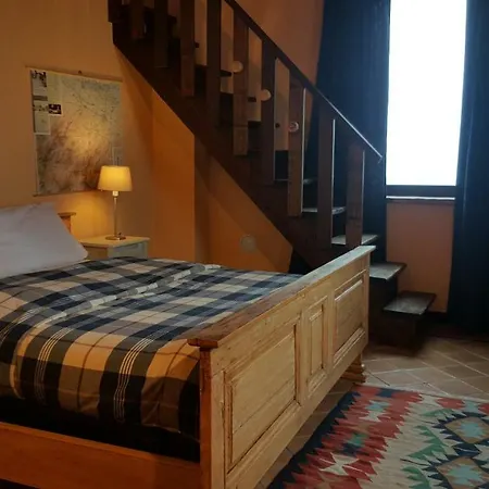 Le Ginestre Bed & Breakfast *