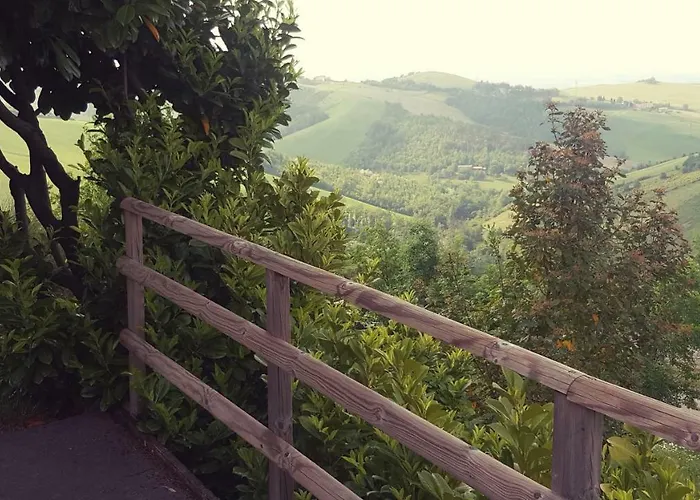 Le Ginestre Bed & Breakfast 3*