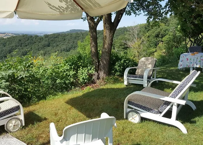 Le Ginestre Nocleg ze śniadaniem